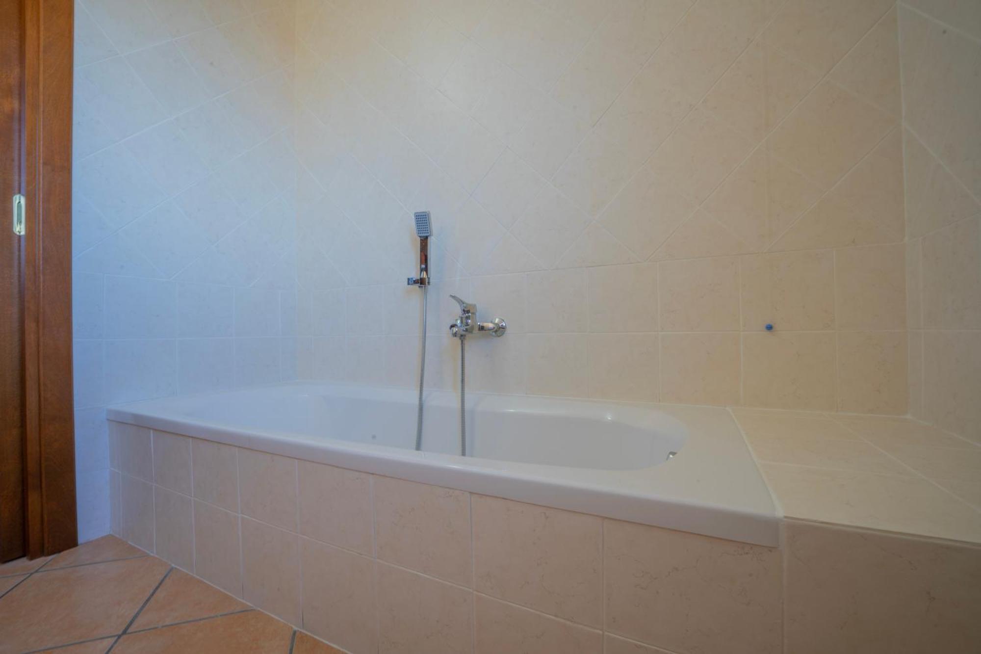 L'attico Di Loredo Apartment Olbia
